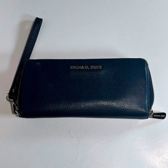 Michael‎ Kors - Wristlet Wallet Clutch Zip Around Pebble Leather - Navy - Picture 1 of 7